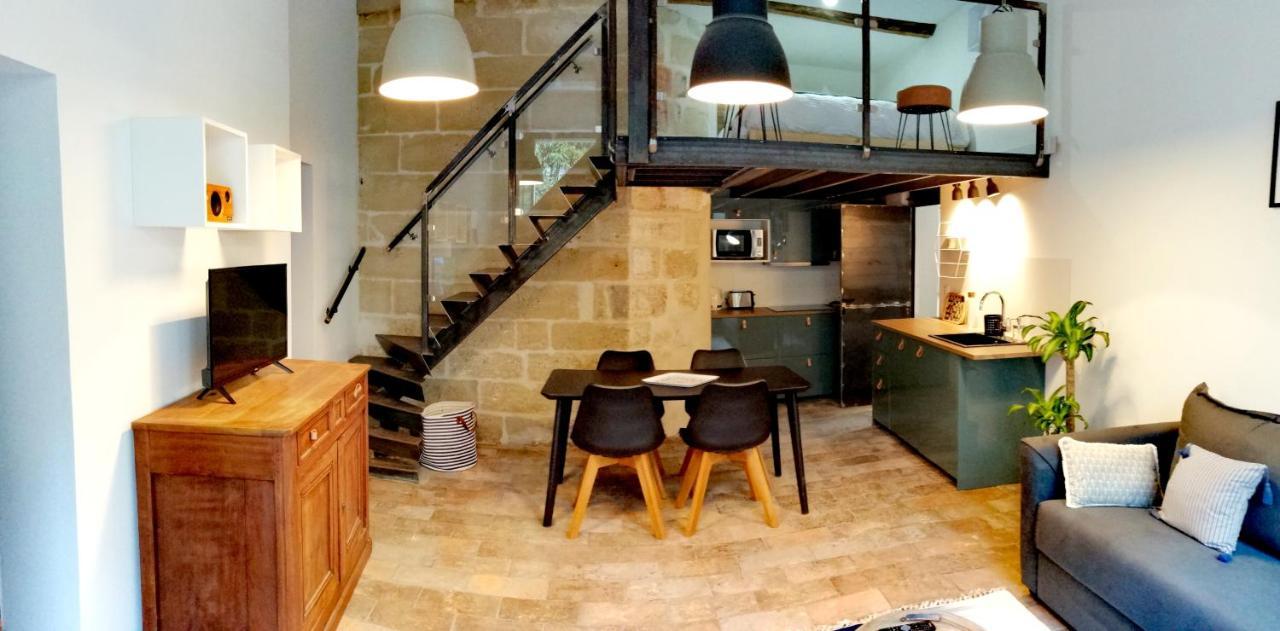 La Maison Grivolas Appartements Et Maison D'Hotes Avignon Exterior photo