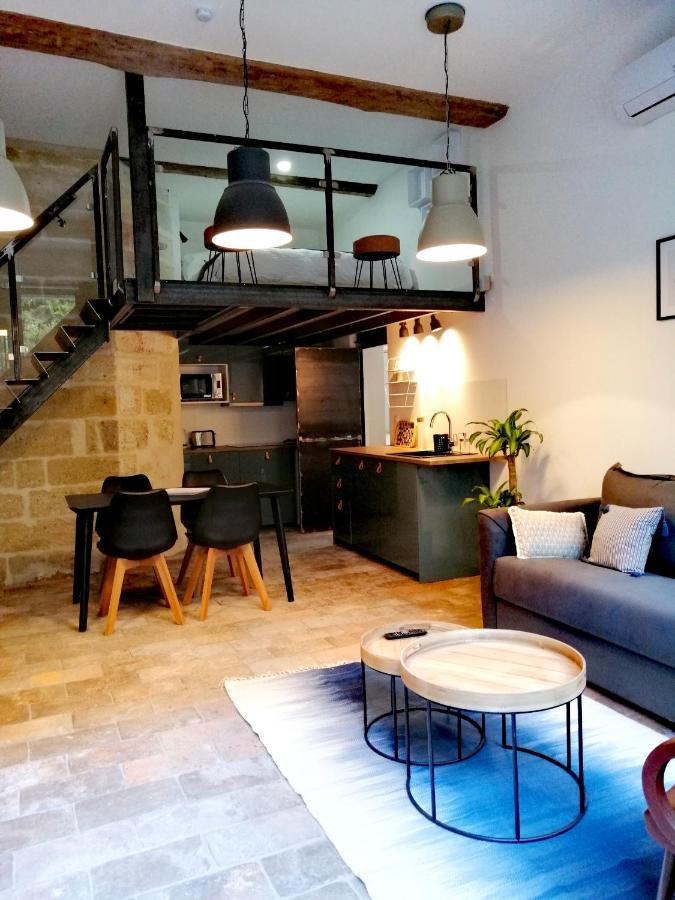 La Maison Grivolas Appartements Et Maison D'Hotes Avignon Exterior photo
